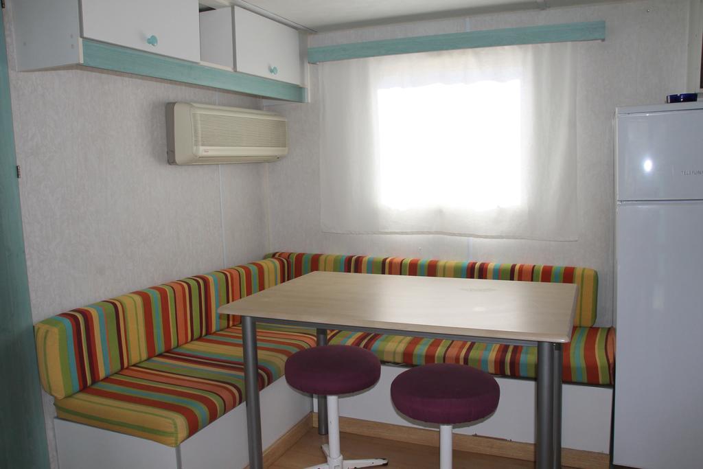 Camping Coll Vert Hotel Alfafar Exterior foto
